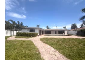 2730 NE 7th St, Pompano Beach, FL 33062, - MLS#A12001011