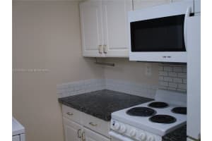 1949 Taylor St APT 9, Hollywood, FL 33020, - MLS#A12001022