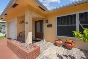 7301 Nw 57th Pl Tamarac, FL 33321 - MLS#A12001052