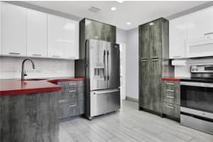 820 W 43rd Ct, Miami Beach, FL 33140, - MLS#A12001059