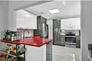 820 W 43rd Ct, Miami Beach, FL 33140, - MLS#A12001059