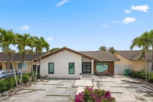 10105 Sw 144th Ave Miami, FL 33186 - MLS#A12001066