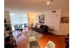 2775 NE 187th St APT 319, Aventura, FL 33180, - MLS#A12001074