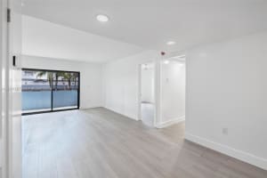 3582 NE 171 St APT 207, North Miami Beach, FL 33160, - MLS#A12001107