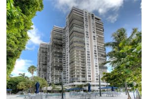2333 Brickell Ave 1803, Miami