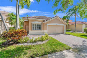 1414 Banyan Way, Weston, FL 33327, - MLS#A12001159