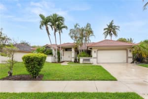 287 Nw 37th Way, Deerfield Beach