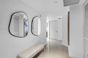 31 Se 6th St, Apt 702 Miami, FL 33131 - MLS#A12001184