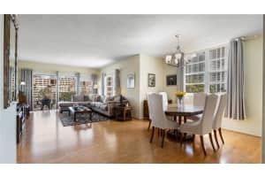 300 Bayview Dr 315 Sunny Isles Beach, FL 33160 - MLS#A12001187