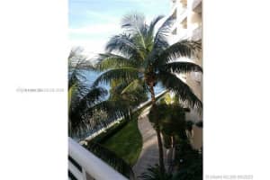 888 Brickell Key Dr APT 905, Miami, FL 33131, - MLS#A12001191