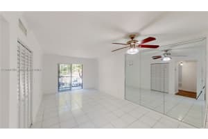 160 Sw 30th Ave 204a Miami, FL 33135 - MLS#A12001220