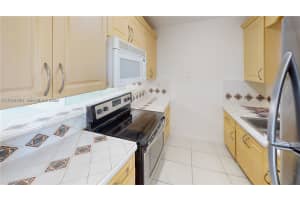 160 Sw 30th Ave 204a Miami, FL 33135 - MLS#A12001220