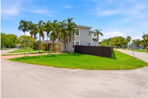 902 SW 8th Pl #0, Florida City, FL 33034, - MLS#A12001234
