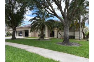 13805 SW 41st St, Davie, FL 33330, - MLS#A12001239