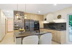 2749 Ne 10th Ave, Wilton Manors