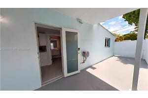 130 W 57th St, Hialeah, FL 33012, - MLS#A12001316