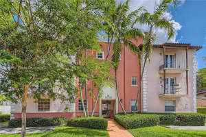 29 Santillane Ave 2 Coral Gables, FL 33134 - MLS#A12001319