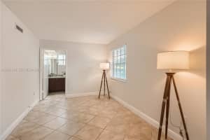 29 Santillane Ave 2 Coral Gables, FL 33134 - MLS#A12001319