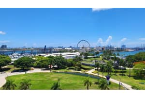 Vizcayne, 253 NE 2nd St APT 1004, Miami, FL 33132, - MLS#A12001342