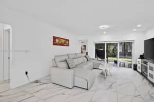 9280 SW 55th Ct, Cooper City, FL 33328, - MLS#A12001343