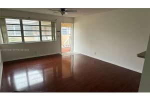 1032 Twin Lake Dr 21-g Coral Springs, FL 33071 - MLS#A12001348