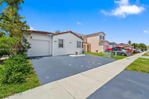 17434 Sw 143rd Pl Miami, FL 33177 - MLS#A12001350