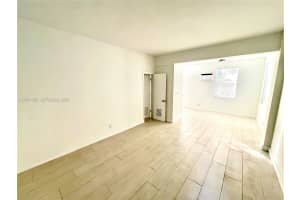 135 3rd St APT 25, Miami Beach, FL 33139, - MLS#A12001355