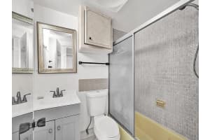 2430 NE 135th St APT 300, North Miami, FL 33181, - MLS#A12001357