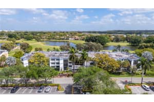 16251 Golf Club Rd 311 Weston, FL 33326 - MLS#A12001379