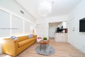 227 1st St #7, Miami Beach, FL 33139, - MLS#A12001393