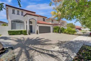 10231 Sw 227th Ln Cutler Bay, FL 33190 - MLS#A12001403