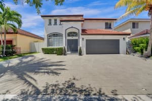 10231 Sw 227th Ln Cutler Bay, FL 33190 - MLS#A12001403