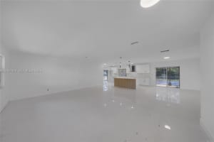 1320 NW 72nd Ave, Plantation, FL 33313, - MLS#A12001429