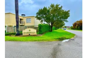 1569 Shaker Cir, Wellington
