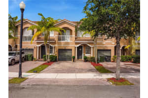 1432 Se 25th Ave Homestead, FL 33035 - MLS#A12001435