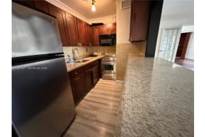 3582 NE 171 St APT 301, North Miami Beach, FL 33160, - MLS#A12001441