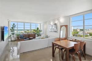 1670 Lincoln Court, Miami Beach, FL 33139 - MLS#A12001444
