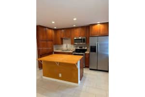 5150 NE 6th Ave APT 104, Oakland Park, FL 33334, - MLS#A12001460