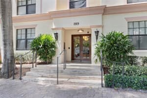 1919 Van Buren St 417a, Hollywood