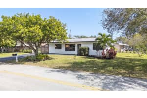 1151 Ne 42nd Ct Pompano Beach, FL 33064 - MLS#A12001477