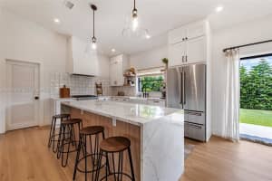 11431 Nw 27th St Plantation, FL 33323 - MLS#A12001479