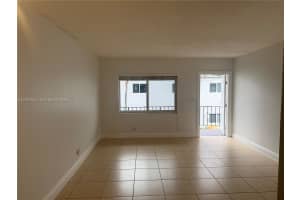 715 NE 2nd Ave #202, Fort Lauderdale, FL 33304, - MLS#A12001507