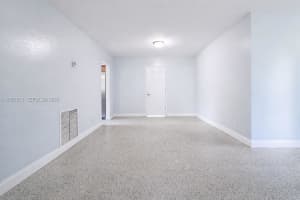 680 SW 31st Ave, Fort Lauderdale, FL 33312, - MLS#A12001513