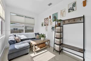 1960 NW 24th Ct, Miami, FL 33125, - MLS#A12001543
