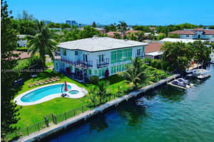 13300 Biscayne Bay Terrace, North Miami, FL 33181, - MLS#A12001547