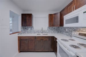 1111 Nw 19th Ave 403 Miami, FL 33125 - MLS#A12001563