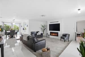 11920 NW 31st Pl, Sunrise, FL 33323, - MLS#A12001566