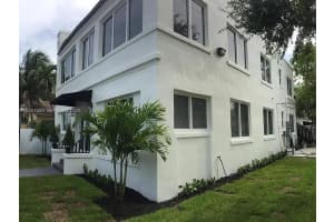 44 Nw 10th Ave 2 Miami, FL 33128 - MLS#A12001580