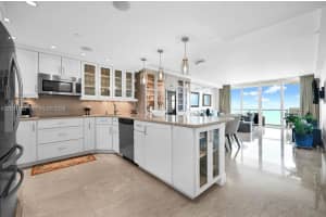 5601 Collins Ave APT 903, Miami Beach, FL 33140, - MLS#A12001582