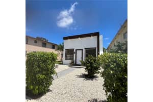 8 S C St Lake Worth, FL 33460 - MLS#A12001588